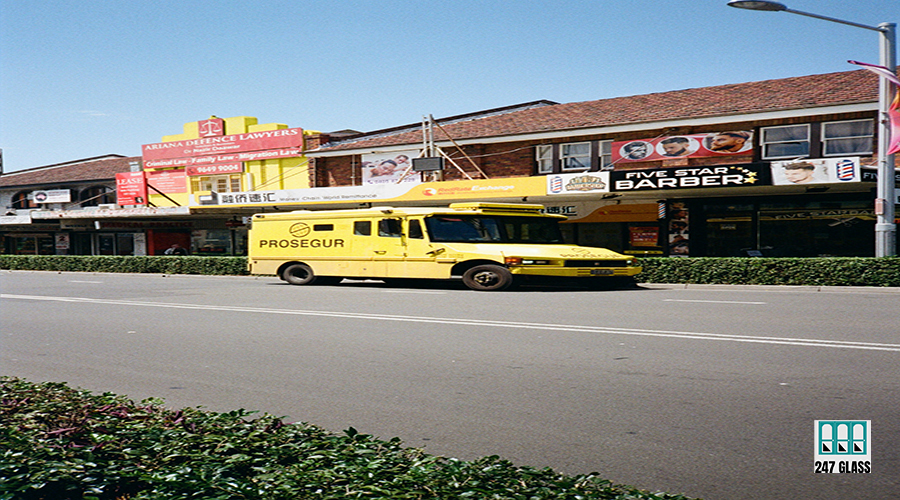 ben-bouvier-farrell-v3dq_l_ZfDM-unsplash Glass Repair Services