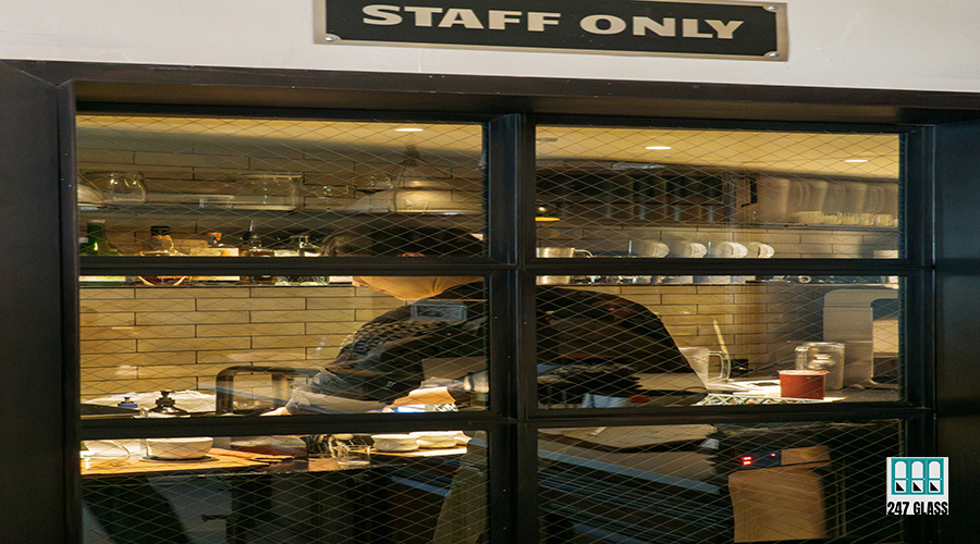 chen-heng-tMmKE6DqhQI-unsplash Glass Repair Services