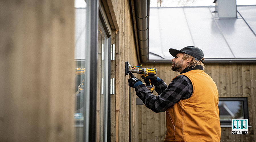 Commercial Door Glass Repair Near You