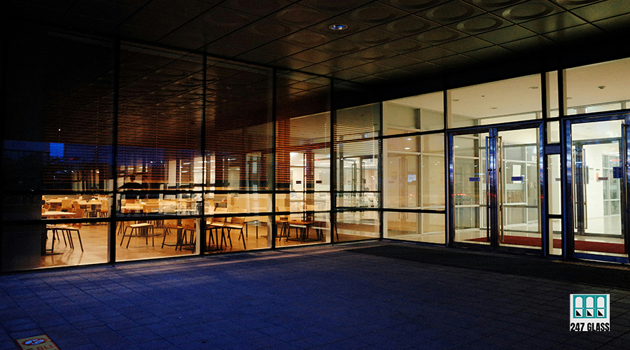 restaurant-seen-through-glass-window restaurant-seen-through-glass-window