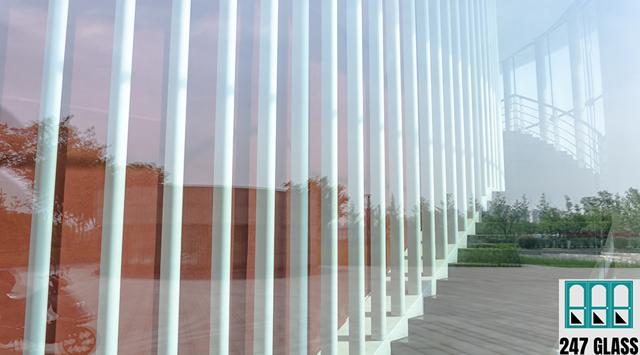 Modern glass silhouettes on modern building. Modern glass silhouettes on modern building.