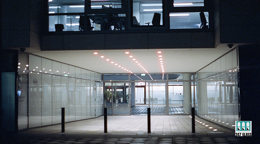 Commercial Door Glass Repair Near You