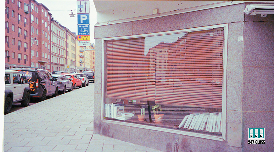 storefront window service