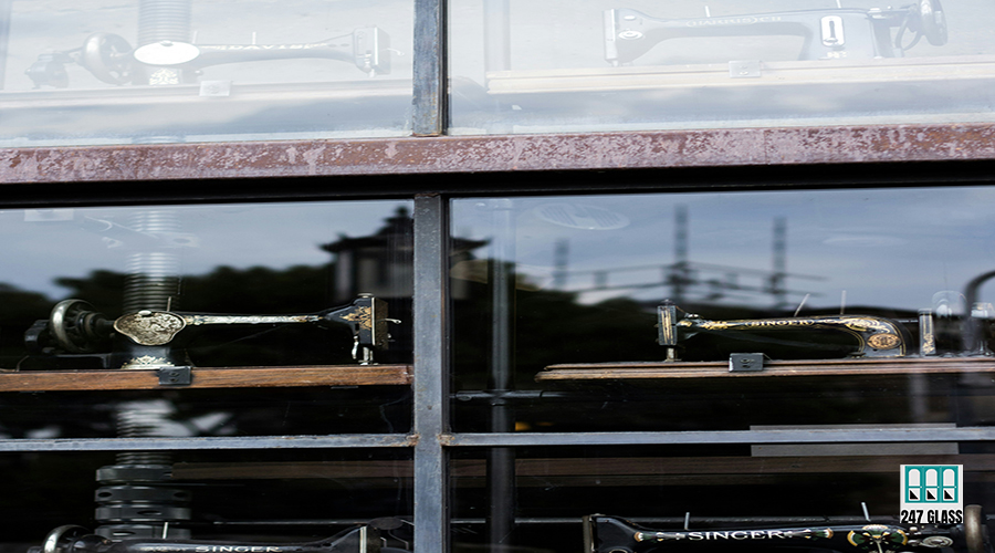 emil-bruckner-gA7uXjBoS0o-unsplash 24 hours glass replacement