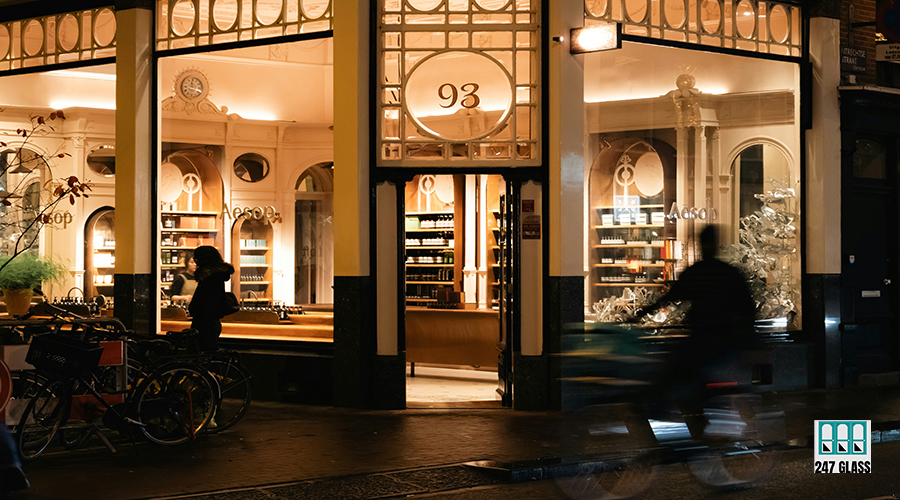 miguel-alcantara-JDS0U2YdjhU-unsplash storefront window repair