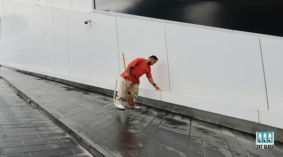 commercial glass installation