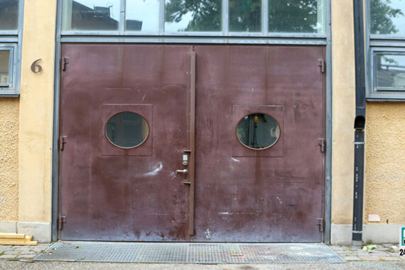 commercial door installation
